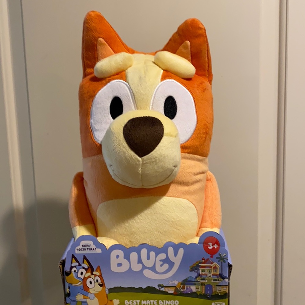 NIB Bingo PLUSHY best mate bingo 16 in. tall